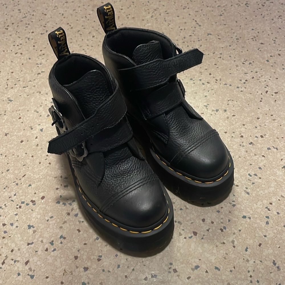 Dr. Marten Devon Flower Buckle Platforms US size 7 - Picture 2 of 4
